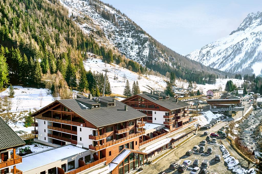 B1D0E43DD85A3DB9BB8F2E7C5D864884