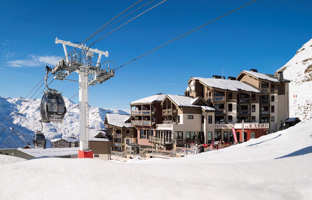 B99DF8AB904BE89530EEEEAAF7098070