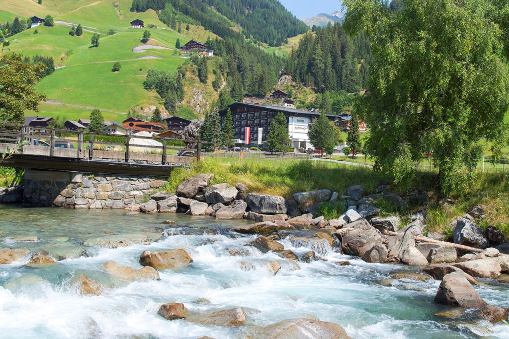 3A60759E477F196D665B366B2BA3546C