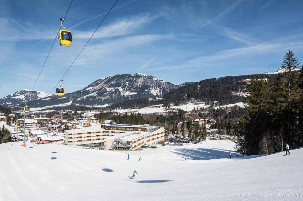 AACCF1A0916D5EC1EDD5DF38E23A3A3A