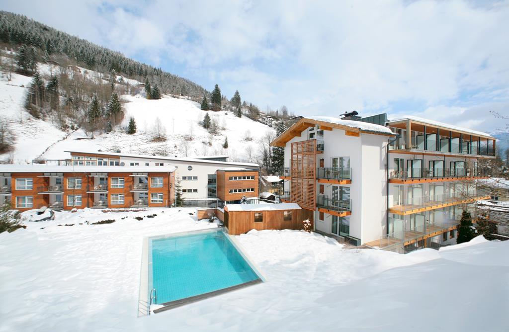 7753D62C26B419C18DD73BA7EA65E95E