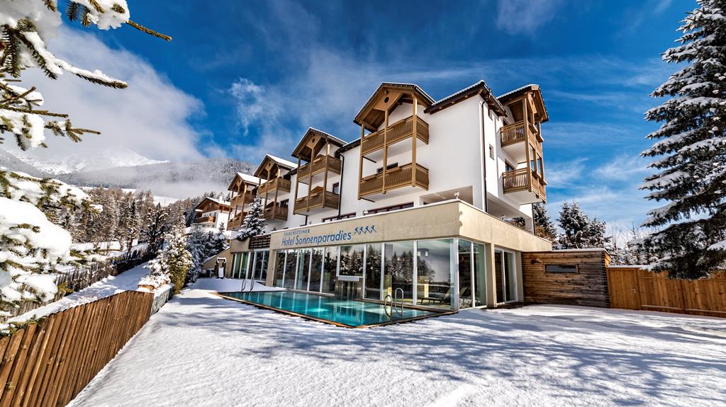 EDB55CDB9778F0213F9186F568E8C665