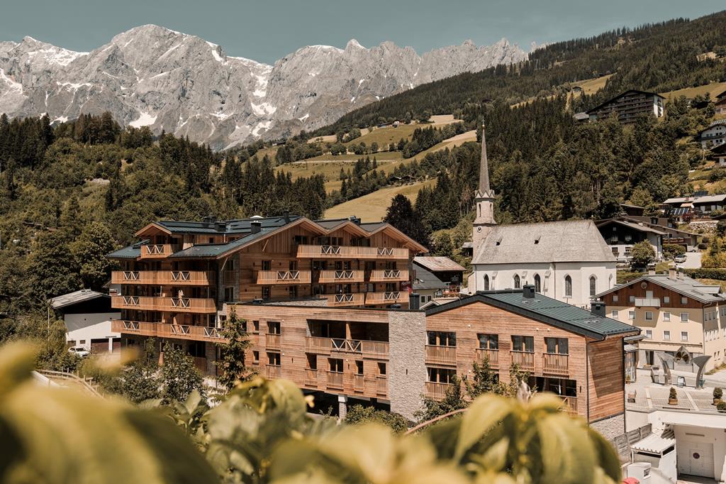 C25D1878E13A206013A15DB8D6056E33